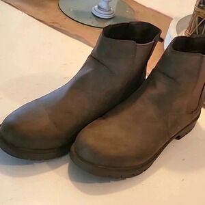 Amazon Essentials Brown Anle Boots